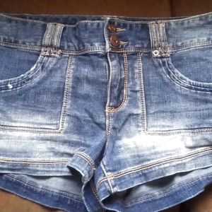 NWOT Maurices Jean shorts never worn